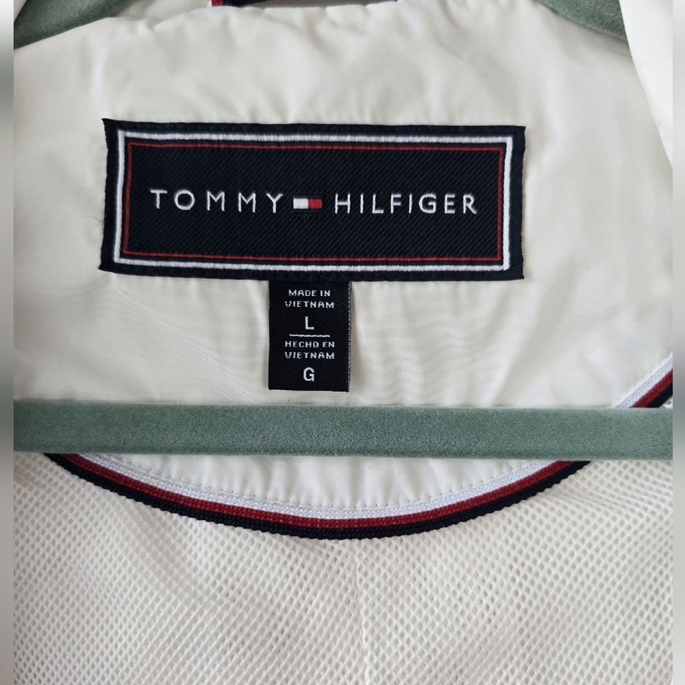 Tommy Hilfiger Windbreaker For Women - Picture 3 of 5
